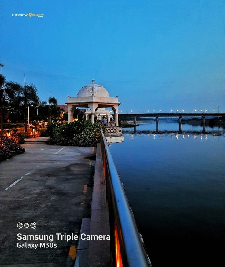 Gomti Riverfront and roads in Gomti Nagar Lucknow
