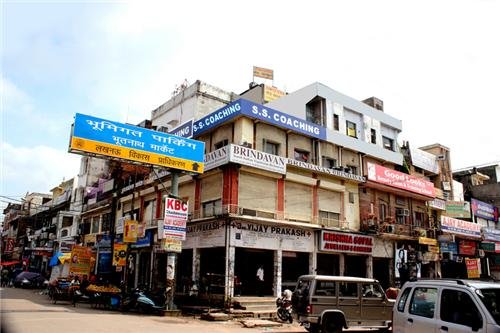 Indira Nagar Lucknow parks and neighborhood